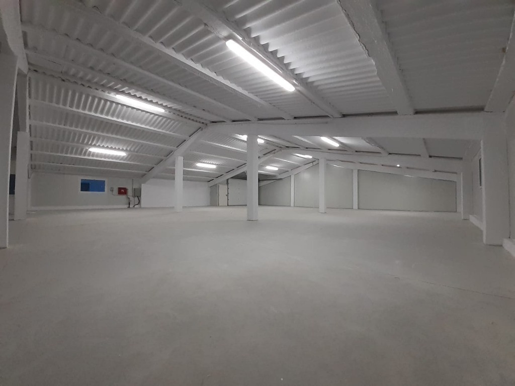 Hale de inchiriat suprafata 400 mp Gilau ocupabil din 01.07.2025