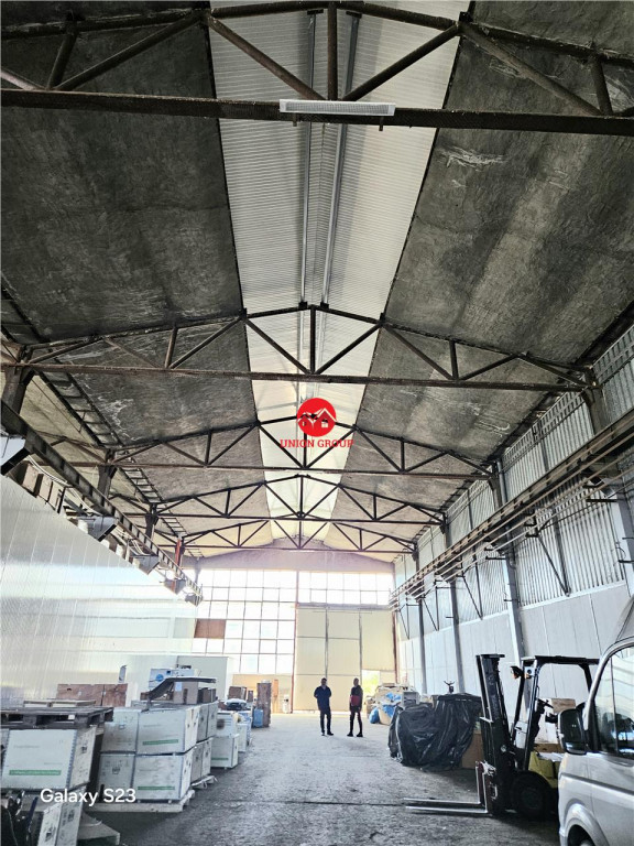 Hala 660 mp Zona Pod Doraly