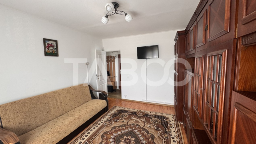 Garsoniera de inchiriat decomandata utilata mobilata 36mp Va