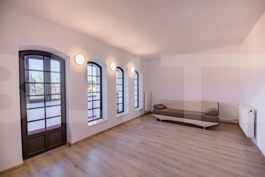 Apartament cu 4 camere, 95 mp, zona Bulevard George Enescu