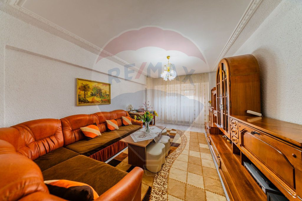 Apartament cu 4 camere în zona Ultracentral Nadlac