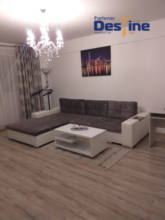 Apartament 3 camere DECOMANDAT 100 MP zona Păcurari - Șos.