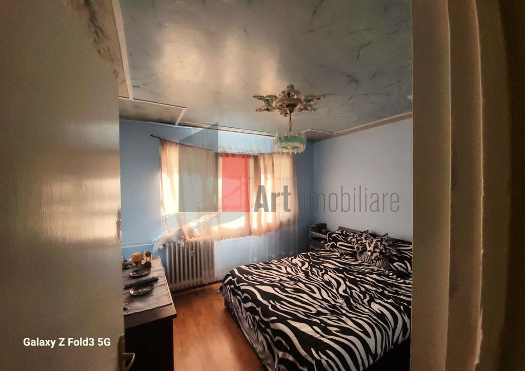 Apartament 4 camere Titan I O R