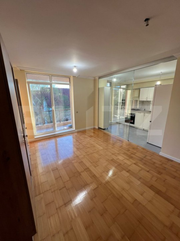 Apartament 2 camere, 52 mp, etaj intermediar, zona Calea Bor