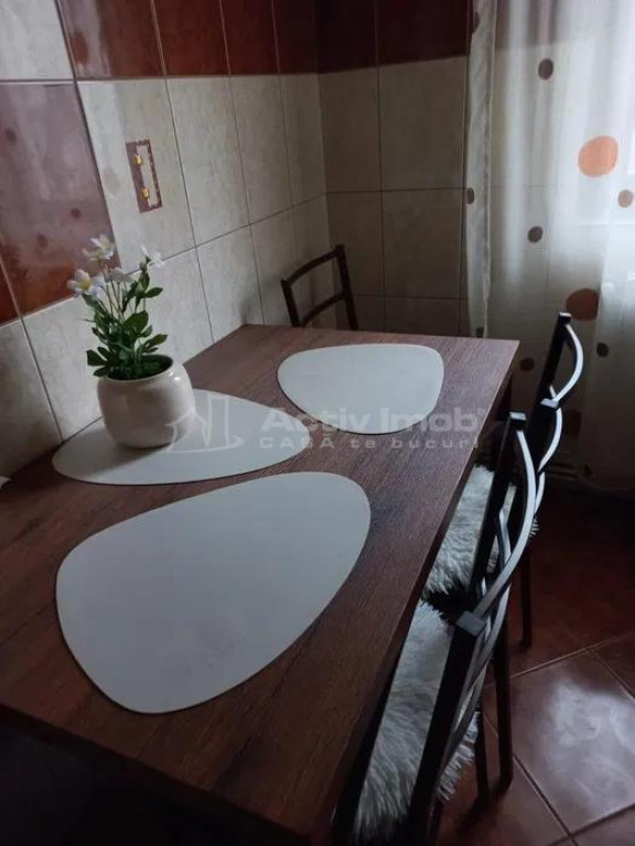 Apartament 2 camere de inchiriat micro 9
