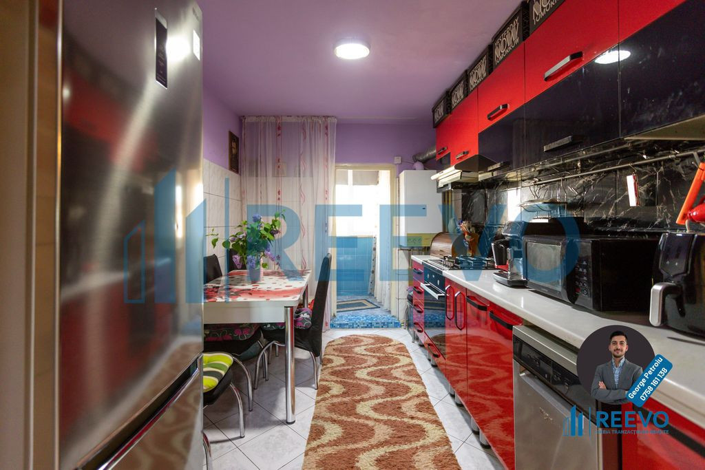 Apartament cu 3 camere decomandat, Mioriței