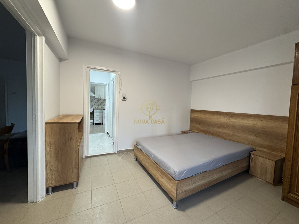 De inchiriat apartament Central cu 2 camere In Spate La S...