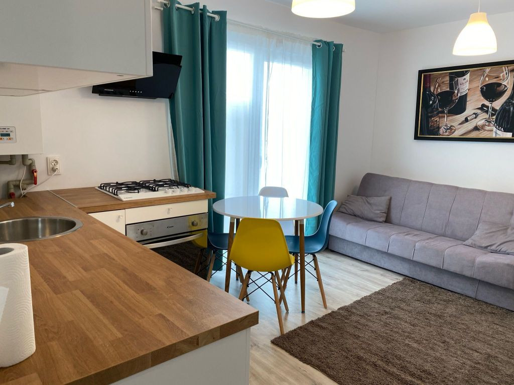 Studio | Mobilat | Forest | Tunari | Otopeni | Parcare