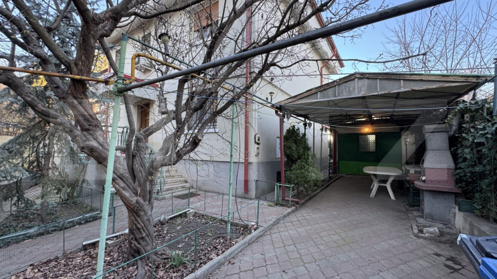 Casă P + E cu pod, subsol și garaj, 108 mp utili, 217 mp t