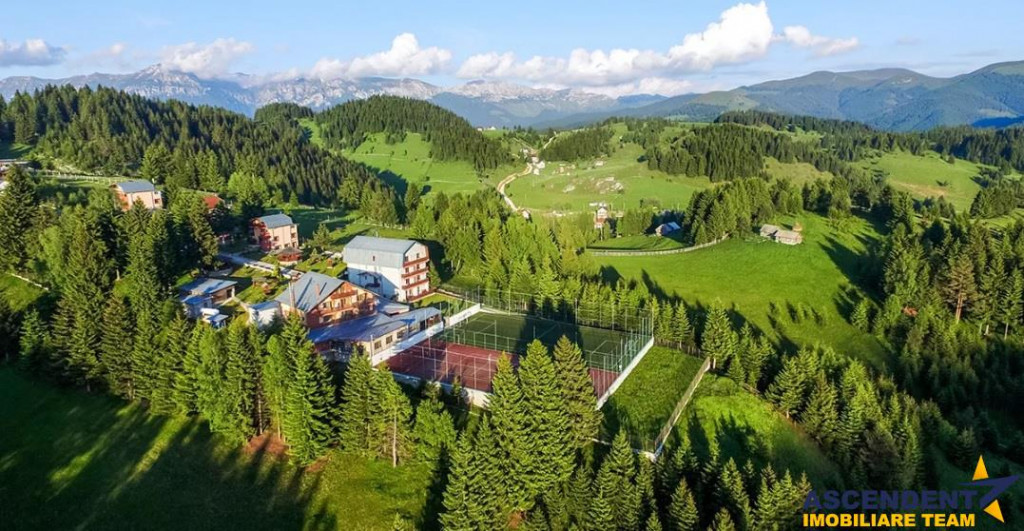 FILM! Ansamblu turistic, zona scenica, vedere, aer proaspat