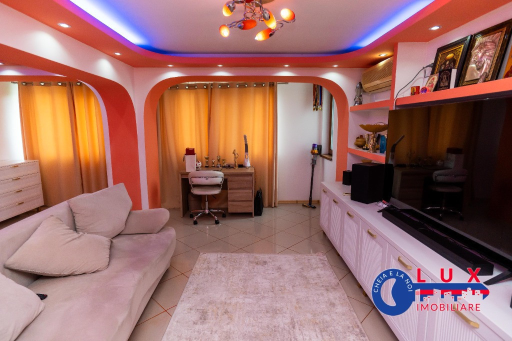 ID 3411 Apartament 3 camere - Strada 1848