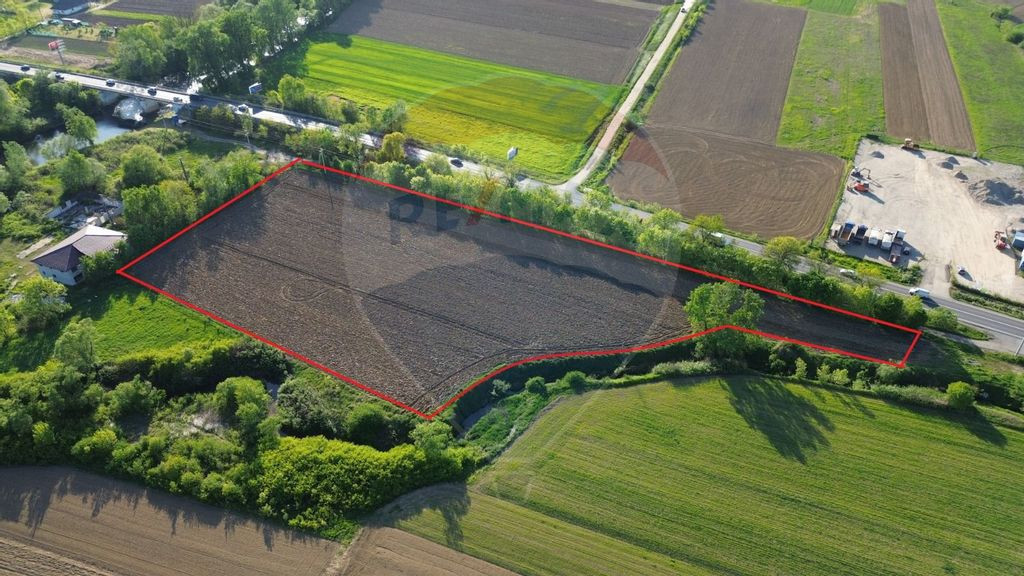 Teren de Vanzare cu Deschidere la DN Baia Mare-Cluj