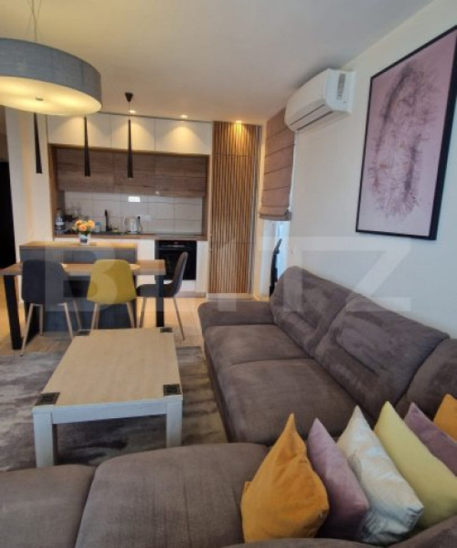 Apartament tip studio, Coresi, 50mp + 30 mp terasa