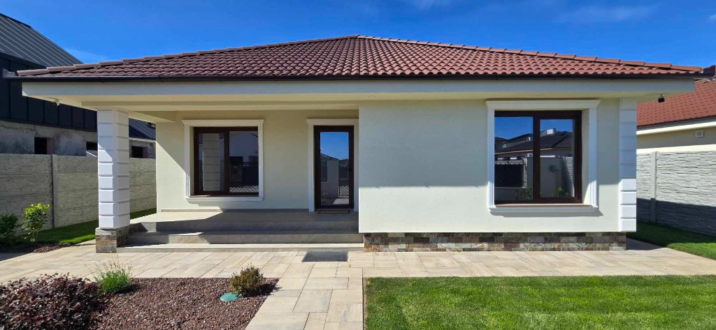 Casa de vanzare, Nufarul – cart. rez. VIENA RESIDENCE