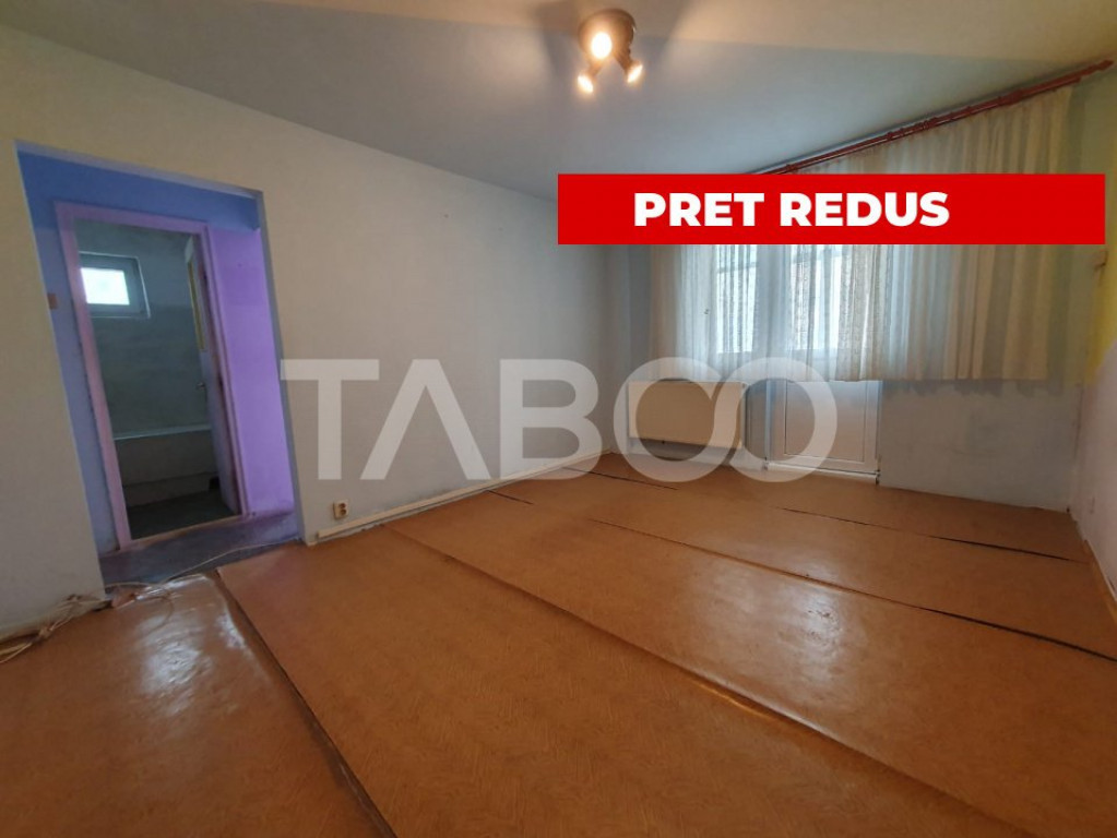Apartament 3 camere semidecomandat etaj 1 zona Tudor Vladimi
