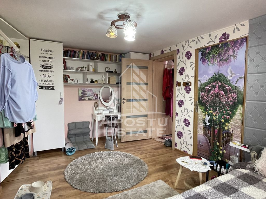 Casa individuala, anvelopata, curte proprie, renovata, Bo...