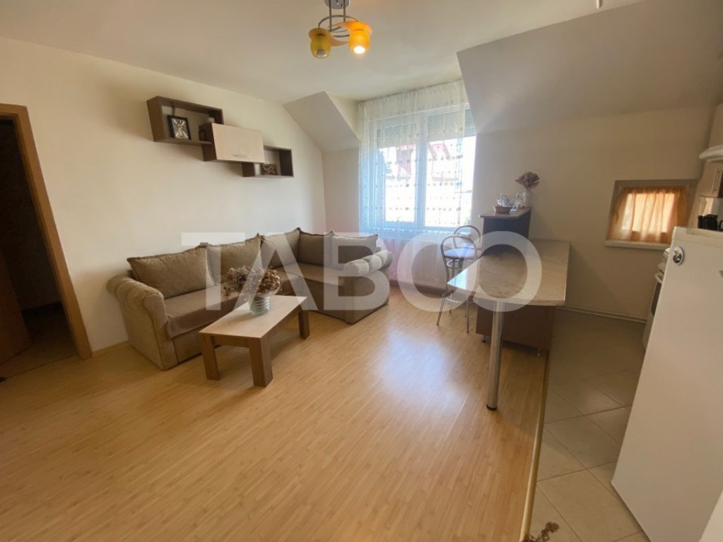 Apartament de vanzare complet mobilat 2 camere pe Semaforulu