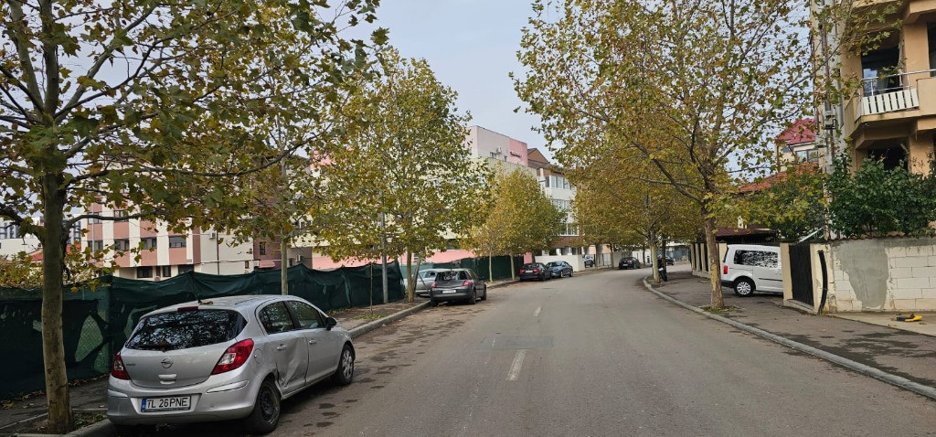 Compozitorilor / Primo/ Teren unicat