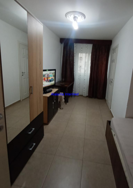 Garsoniera de inchiriat