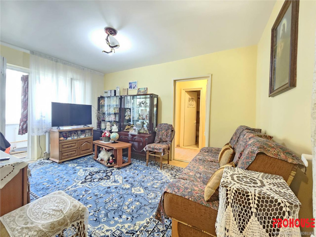 Cornisa - 2 camere - etajul 3