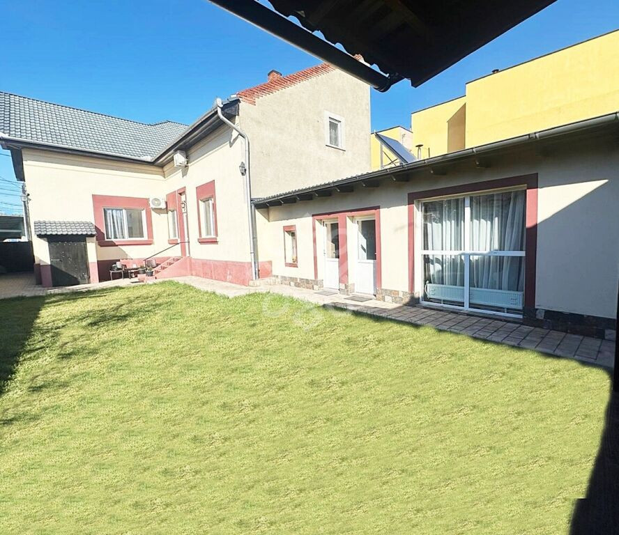 Casa cu 482mp teren Sirul Canonicilor