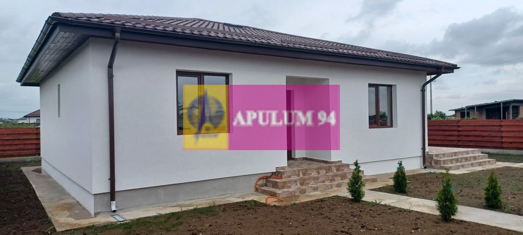 Săbăreni, casă nouă parter, 3 camere + dependințe