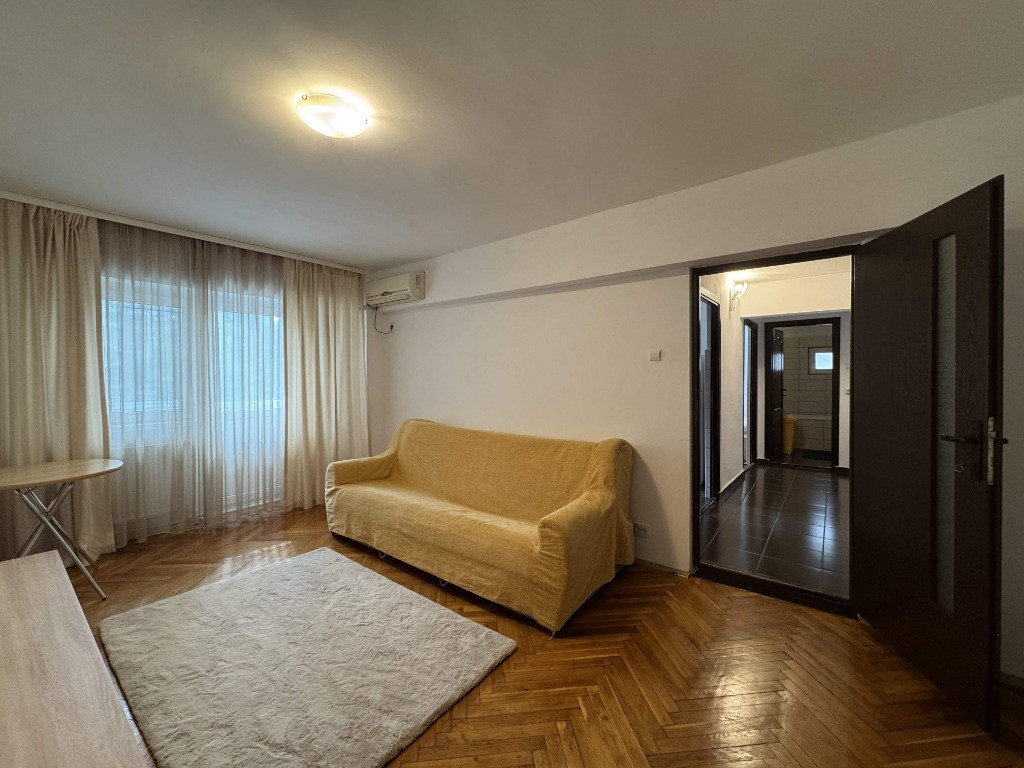 2 cam, etaj 1, decomandat, renovat, mobilat+utilat, Dinu Lipatti