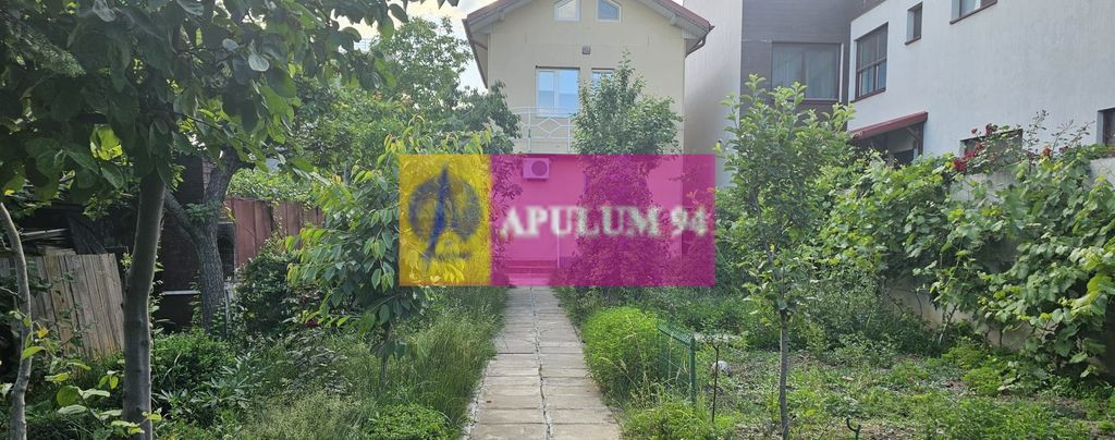 Casa | Zona Titan | Curte Superba | Piscina | 500 MP