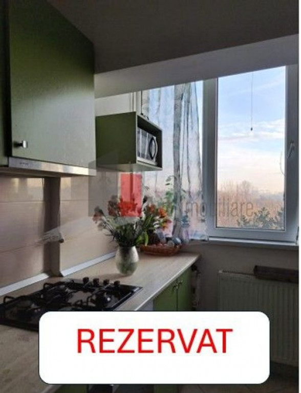 Apartament 3 camere, decomandat, et.4/10, Park Lake, vede...