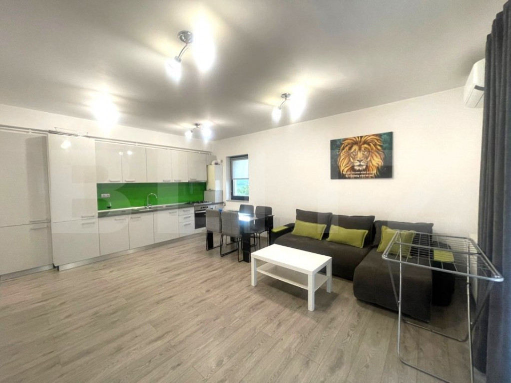 Apartament 3 camere, 70 mp, imobil nou, 2 parcari, zona stra