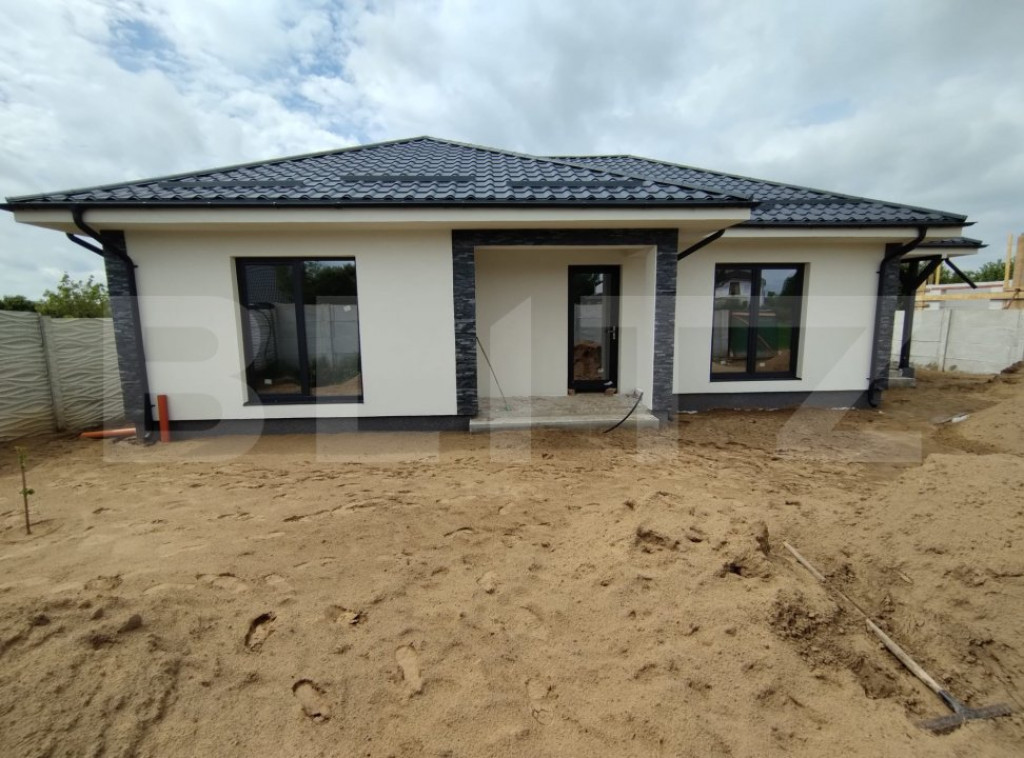 Casa parter cu 4 camere, 97 mp utili, 400 mp teren, Smart Pu