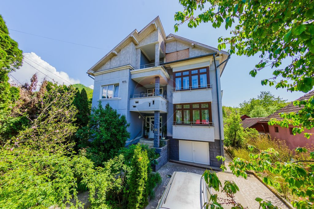 Casă cu piscină, 5 min de Centru • Relaxare și confo...