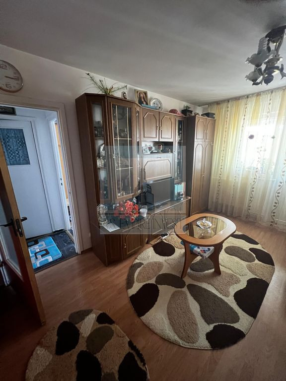 Apartament 2 camere - zona Astra