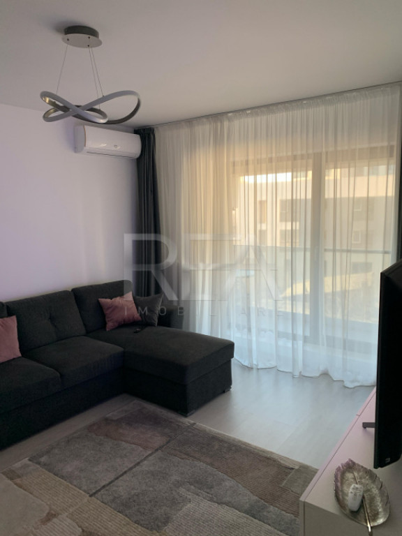 2 camere decomandat 2/11, Exigent Plaza-Faza 3.