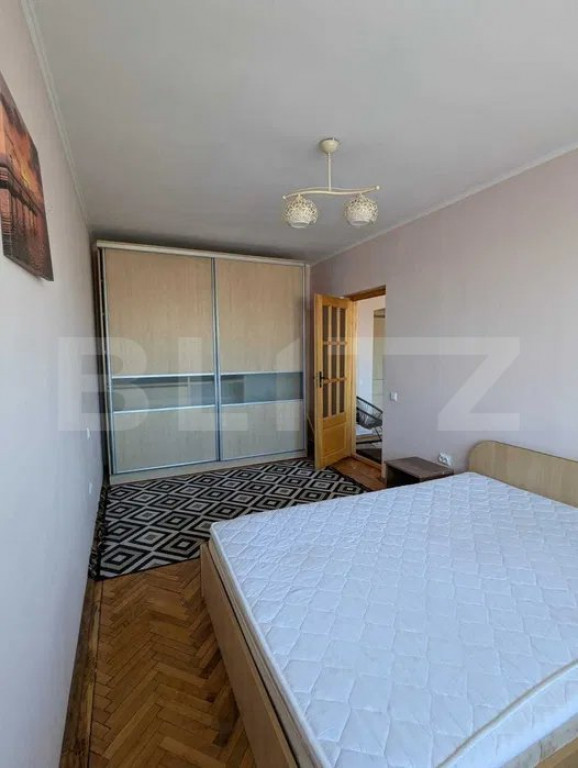 Apartament 3 camere, 70 mp, zona Grigorescu