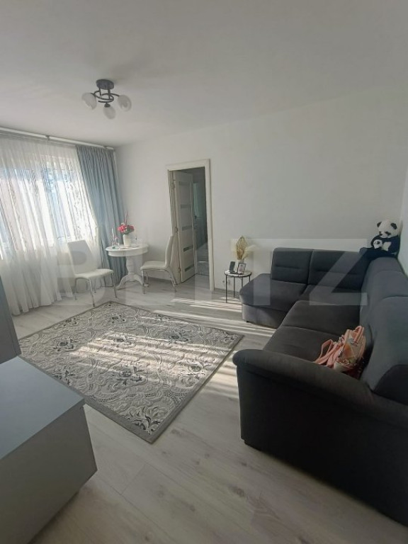 Apartament de vanzare, cu 2 camere, renovat, 39 mp, zona Ve