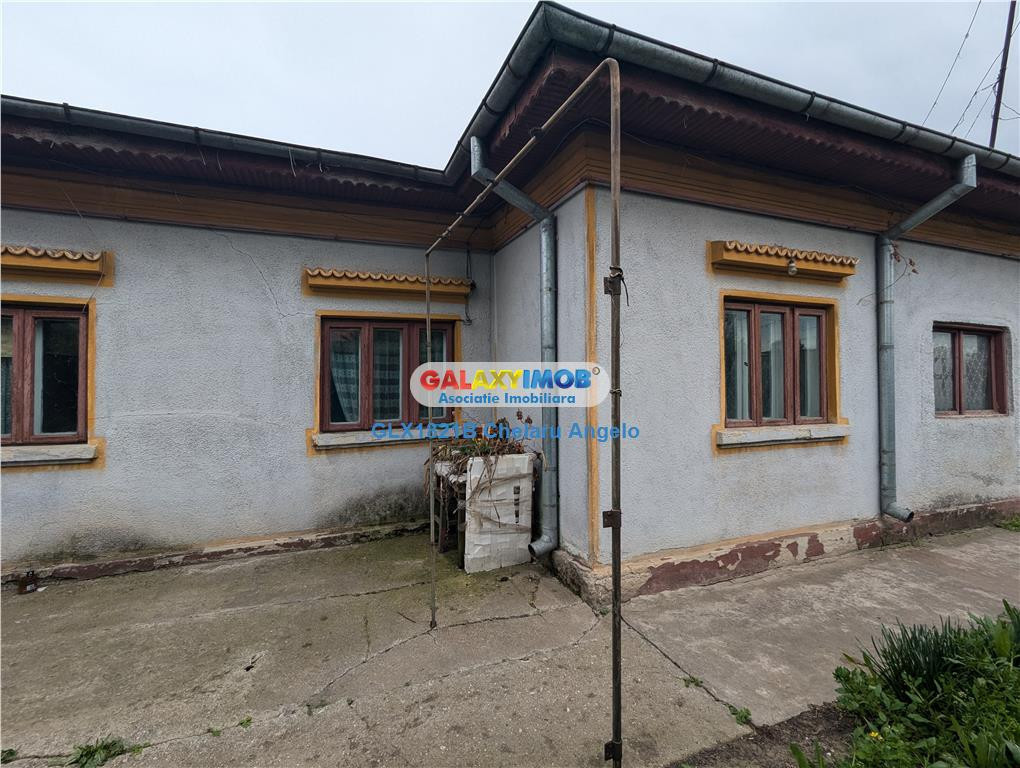 Giurgiului casa 4 camere, teren 325 mp,caramida,centrala ter