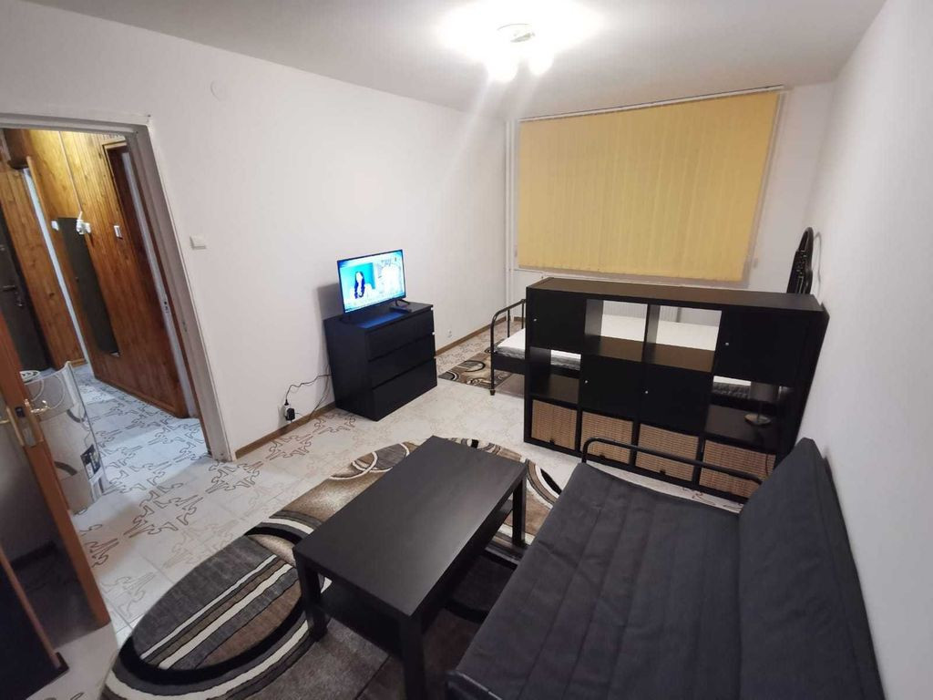 Garsoniera renovata, Zona Crangasi, prima utilizare, 40MP...