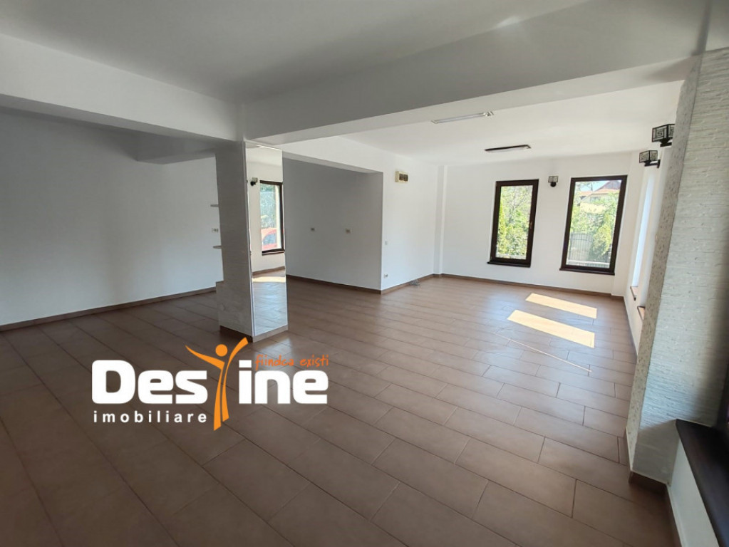 SPATIU BIROURI/ COMERCIAL, 65 MP, RENOVAT