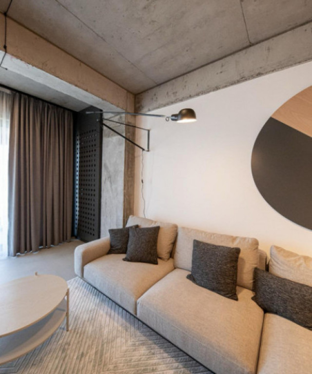 Vedere la mare apartament deosebit mobilat lux chirie termen