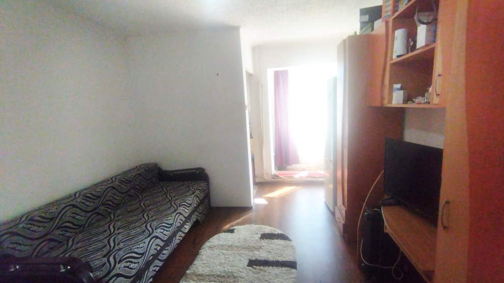 *NOU* Garsoniera zona Nicolina