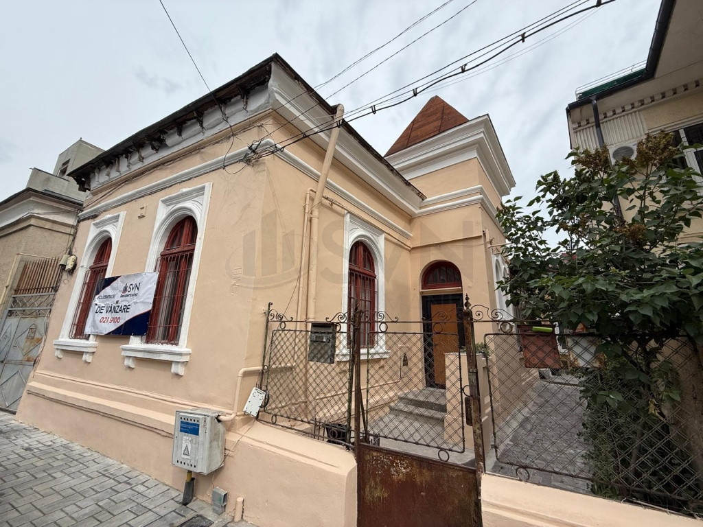 Casa 5 Camere I Universitate I De Renovat