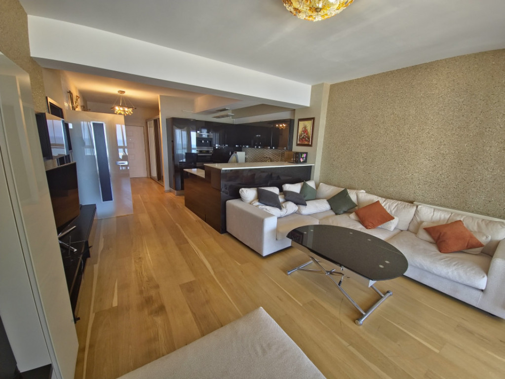 Faleza Nord Reyna 2 camere vedere la mare