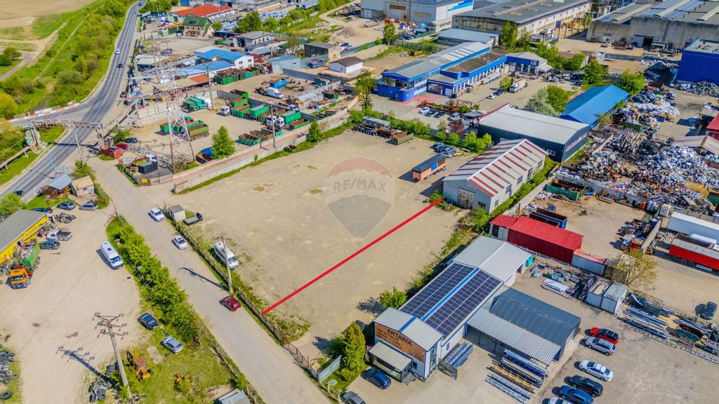 Comision 0 | Spațiu industrial 360mp | Teren liber 900mp...