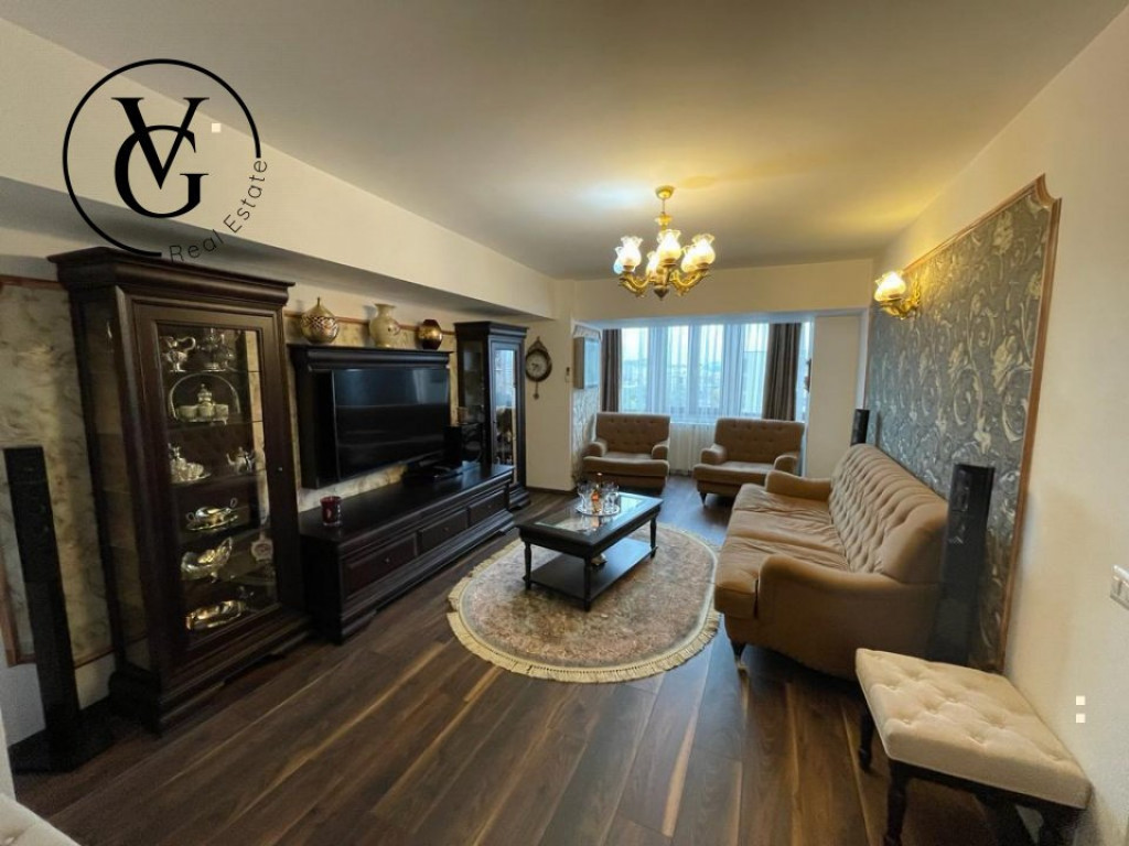 Apartament spatios - Piața Alba Iulia - 3 camere - termen l