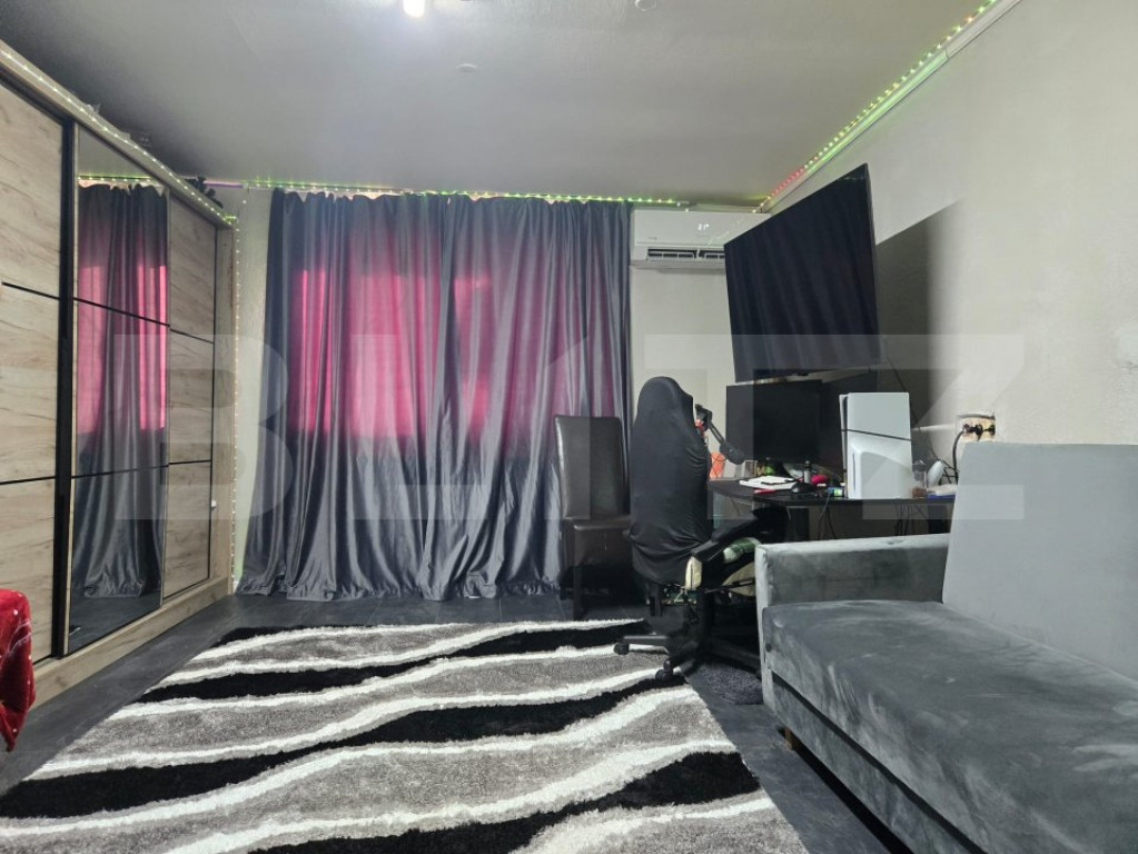 Apartament 3 camere, 64 mp, renovabil, zona Centrala!