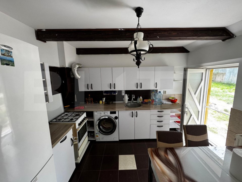 Casă individuală 3 camere, teren 1500 mp, sat Teleac comun