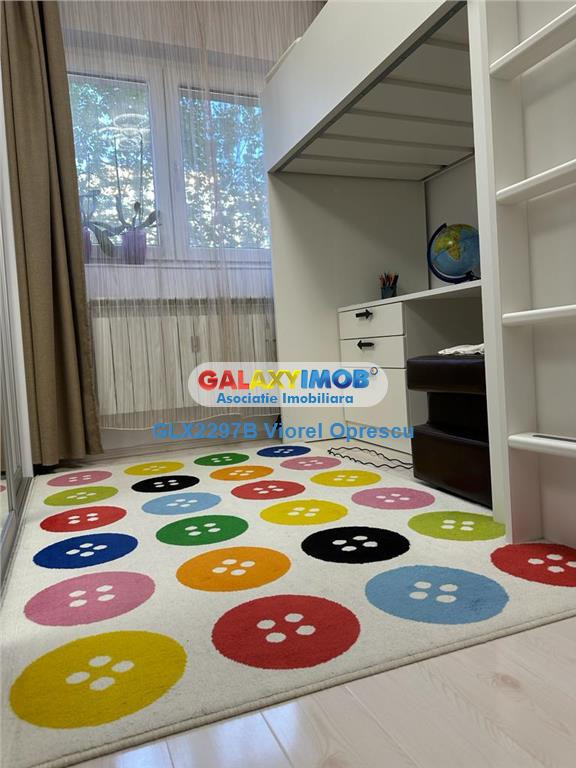 Apartament 3 camere, decomandat, 2 bai, renovat, mobilat, Di