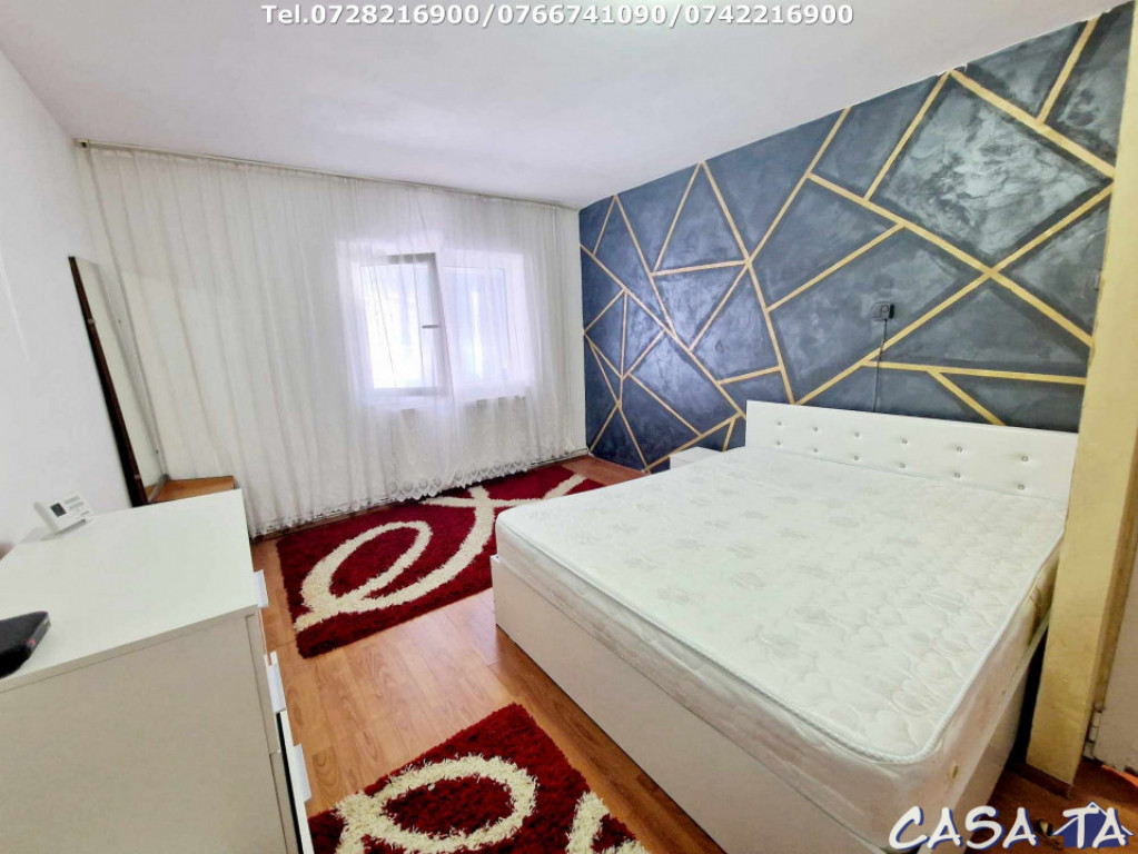 Închiriere apartament 3 camere, situat în Târgu Jiu, Str.