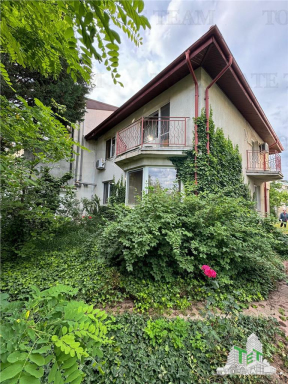 Lac Baneasa, Herastrau , proprietate compusa din 2 vile